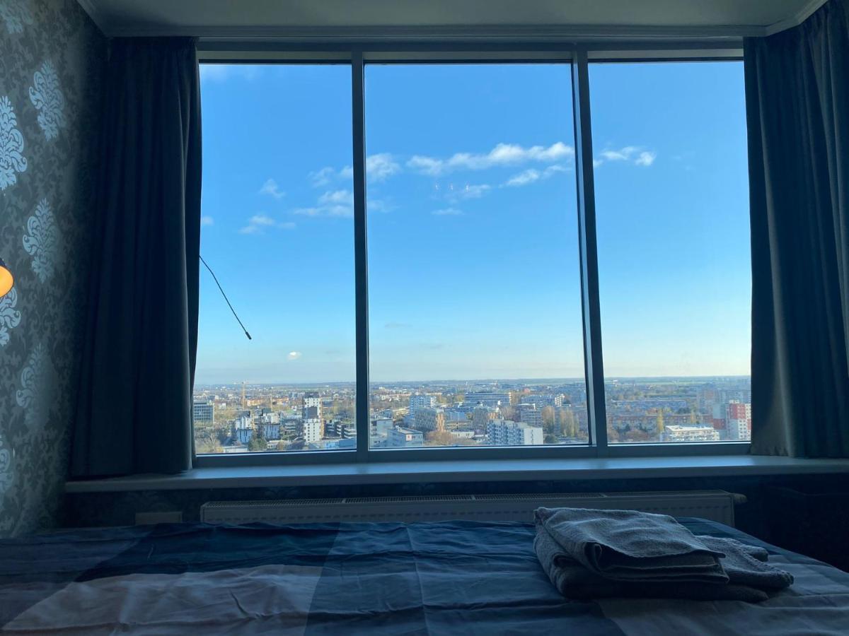 布拉迪斯拉发Fantastic View From The 20Th Floor公寓 外观 照片
